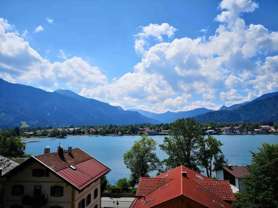 See- Und Bergblick In Bestlage Am Tegernsee Eksteriør billede