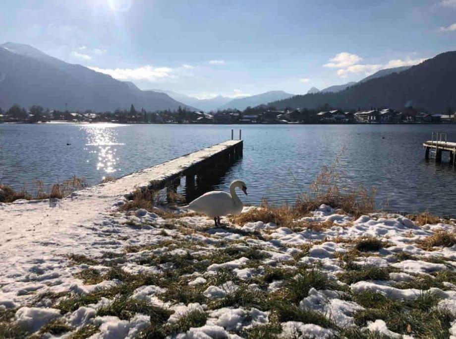 See- Und Bergblick In Bestlage Am Tegernsee Eksteriør billede